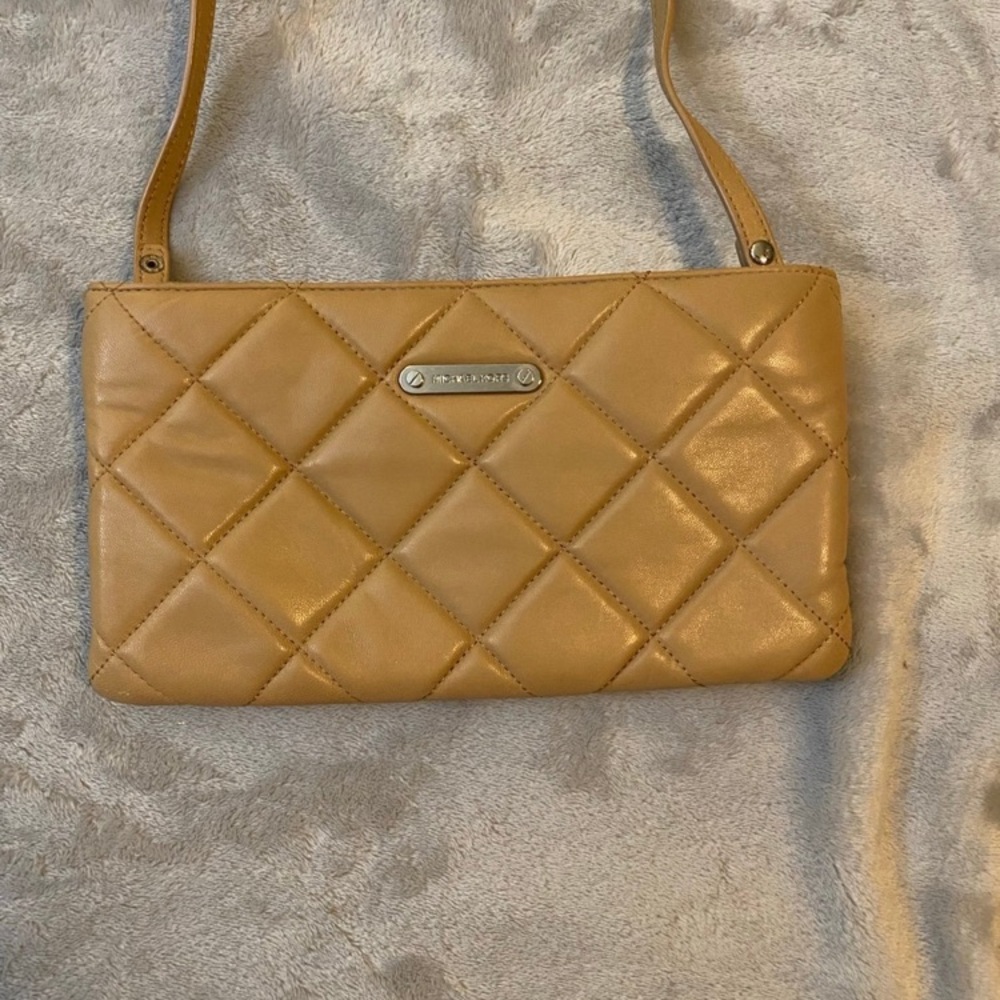 Michael Kors Quilted Leathe Bag